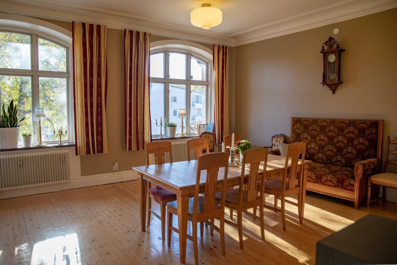 Hotell Station Skinnskatteberg Εξωτερικό φωτογραφία