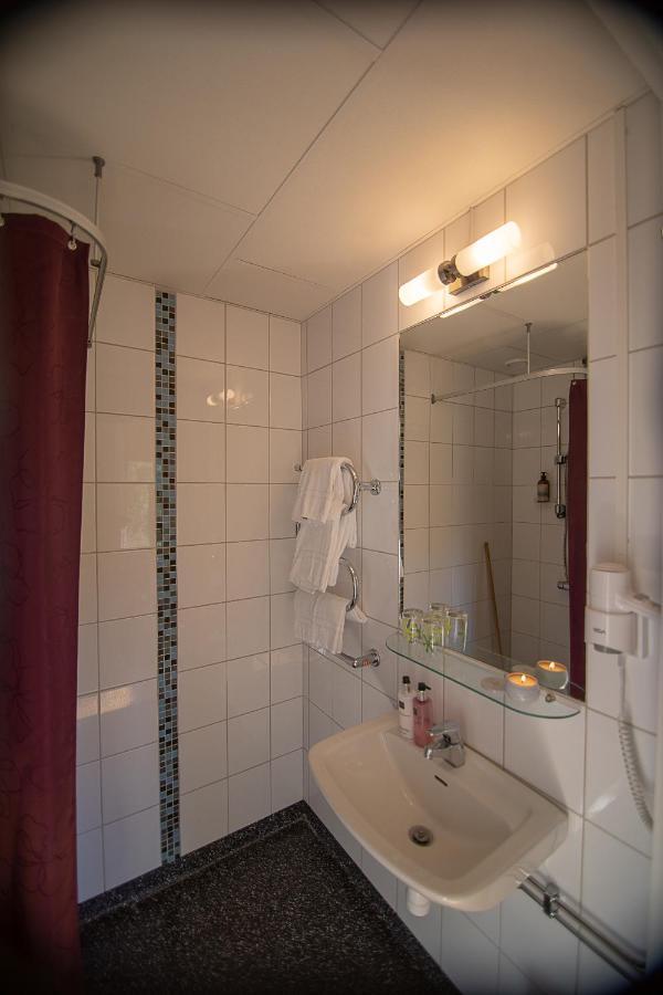 Hotell Station Skinnskatteberg Εξωτερικό φωτογραφία